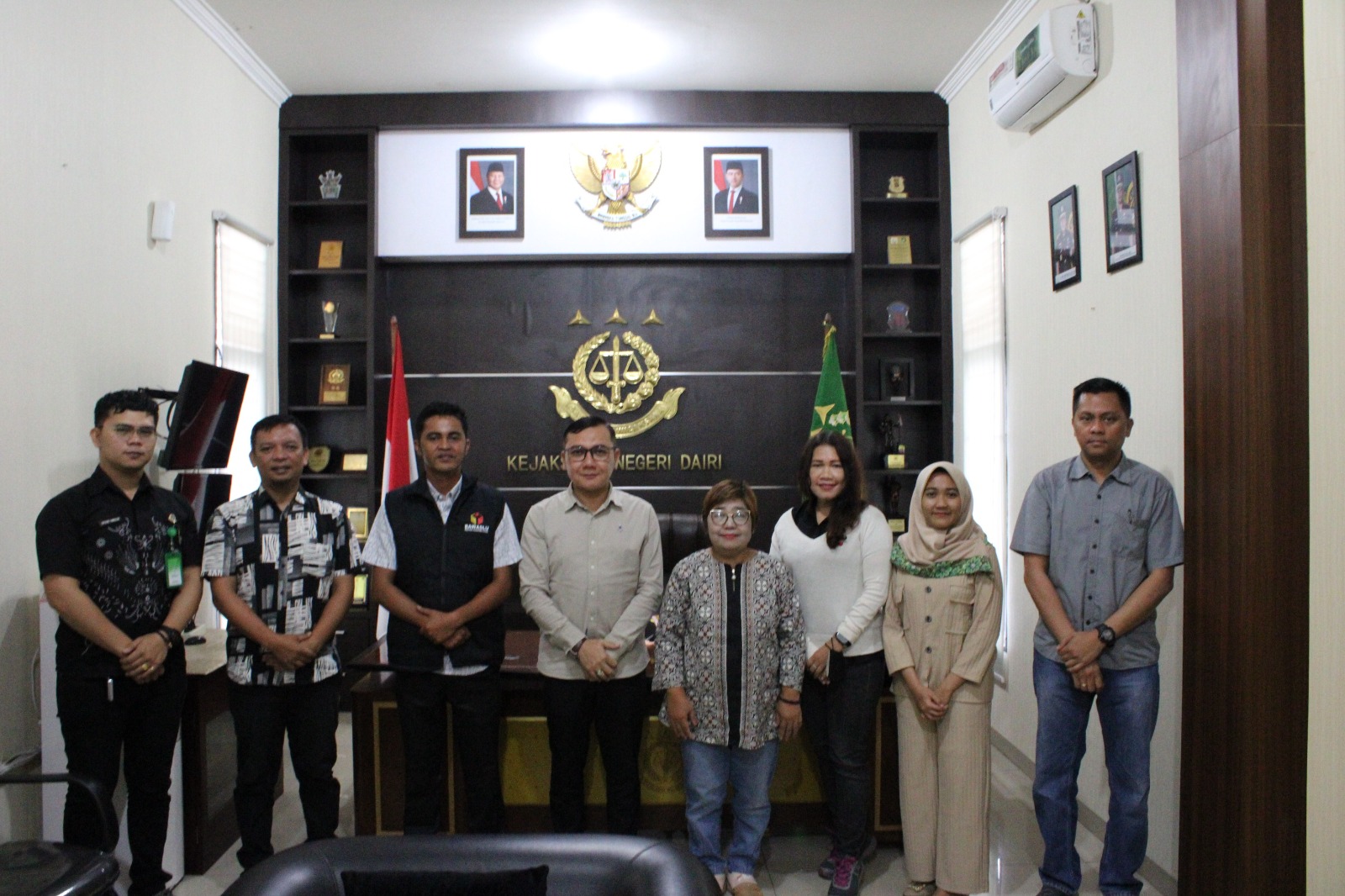 Gambar Kepala Kejari Dairi dan Bawaslu Dairi