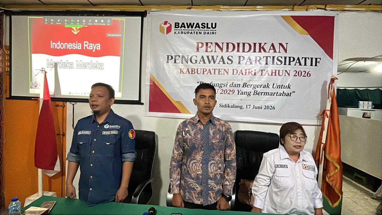 Tiga pimpinan membuka kegiatan Pendidikan Pengawas Partisipatif (P2P) Bawaslu Kab.Dairi