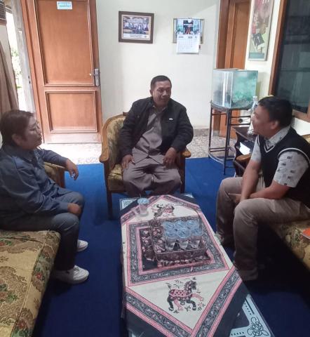 Gambar Diskusi Sosialisasi Bawaslu Bersama Kepala Sekolah SMA Santo Petrus Sidikalang
