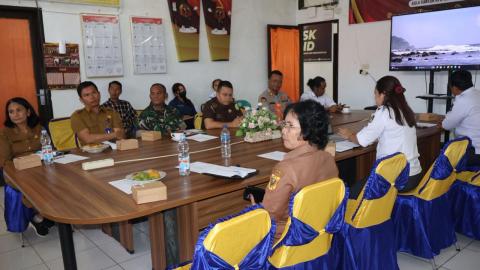 Peserta Tamu Undangan Rapat Pleno TW IV KPU Dairi