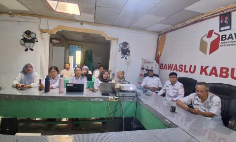 Diskusi Panel