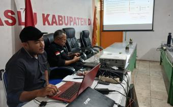 Diskusi Panel