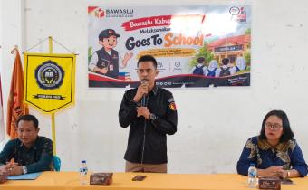 Bawaslu Goes to School